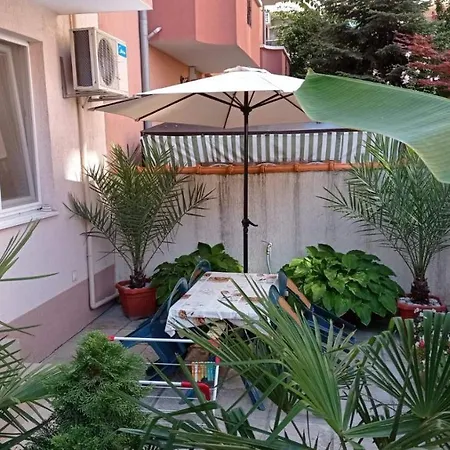 Apartman Vesi And Gery *