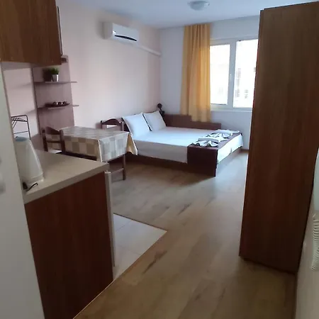 Vesi And Gery * Pomorie