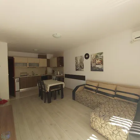 Apartman Vesi And Gery Pomorie