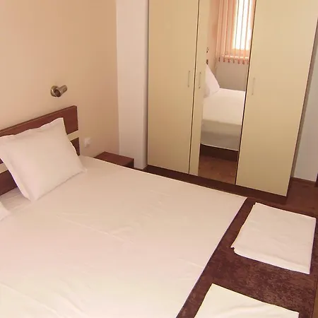 Appartement Vesi And Gery Pomorie