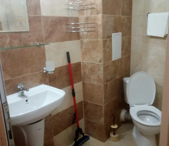 Vesi And Gery Apartament *